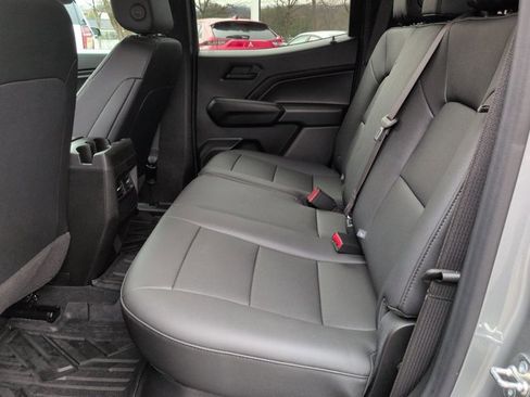 Used 2025 Chevrolet Colorado Trail Boss w/ Midnight Edition image 19