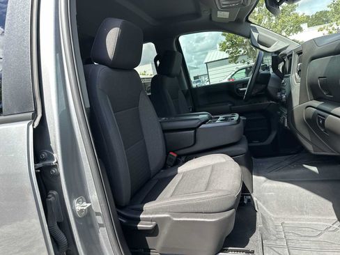 Certified 2025 Chevrolet Silverado 2500 Custom w/ Custom Value Package AWD/4WD image 19