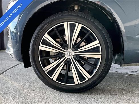 Certified 2023 Volvo XC60 B5 Plus w/ Protection Package Premier FWD image 10