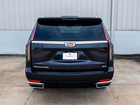 Certified 2022 Cadillac Escalade Premium Luxury image 6