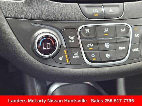Used 2024 Chevrolet Malibu LT FWD image 20