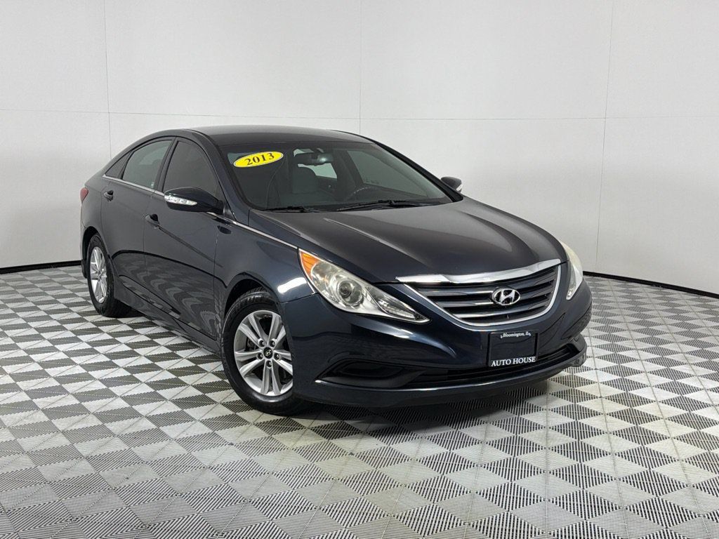Used 2014 Hyundai Sonata GLS w/ Popular Equipment Group 2 FWD image 2