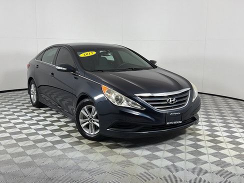 Used 2014 Hyundai Sonata GLS w/ Popular Equipment Group 2 FWD image 2