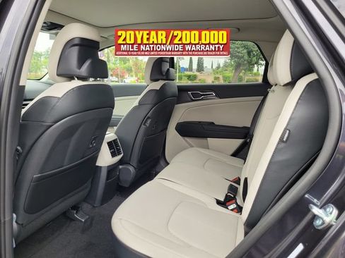 New 2026 Kia Sportage EX w/ EX Panorama Roof Package FWD image 6