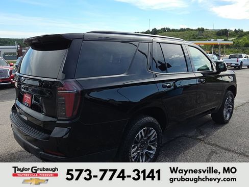 Used 2025 Chevrolet Tahoe Z71 AWD/4WD image 8