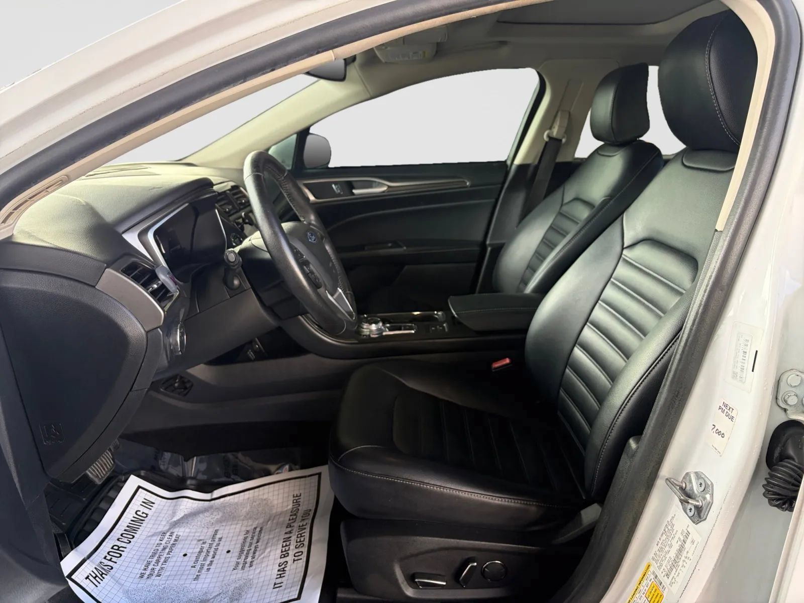 Used 2020 Ford Fusion SEL FWD image 12