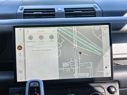 Used 2026 Land Rover Defender 110 image 25