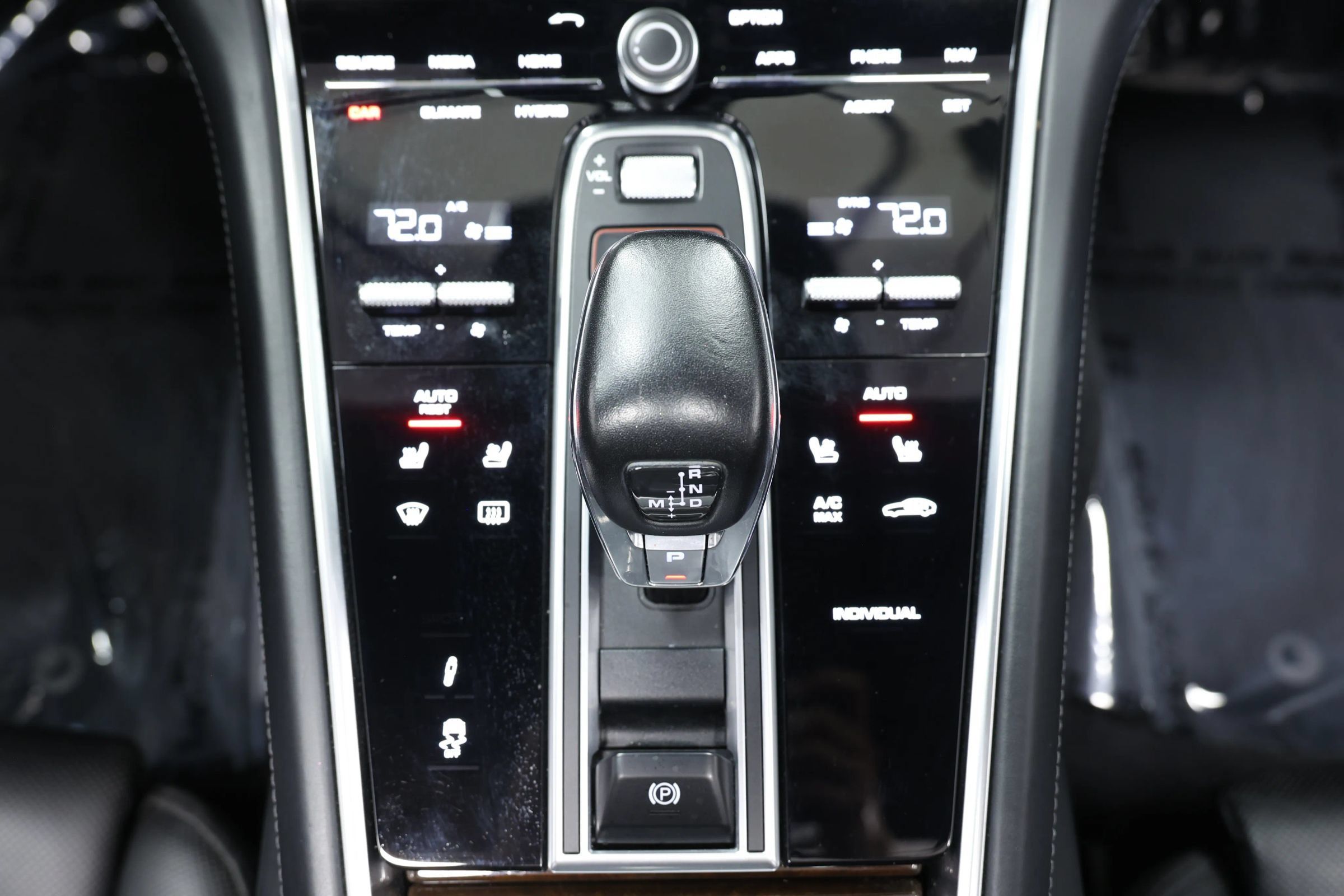 Used 2018 Porsche Panamera Turbo S Executive w/ Assistance Package AWD/4WD image 47