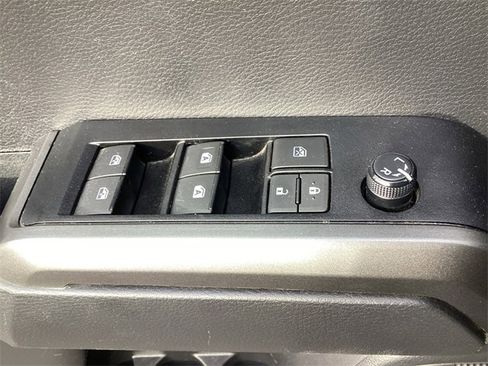 Certified 2023 Toyota Tacoma TRD Off-Road image 27