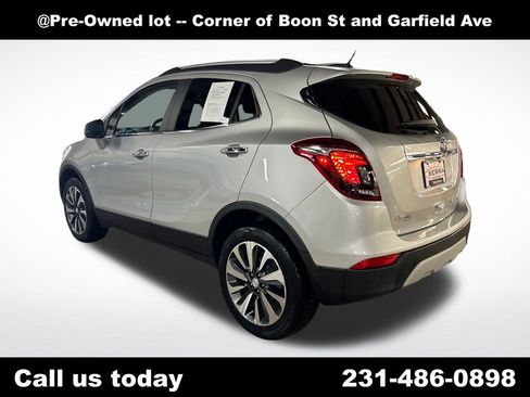 Used 2022 Buick Encore Preferred w/ Safety Package AWD/4WD image 3