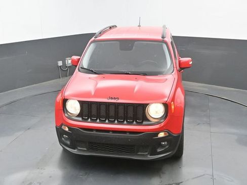 Used 2017 Jeep Renegade Altitude image 14
