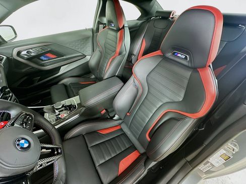 Used 2026 BMW M2 w/ Lighting Package RWD image 32