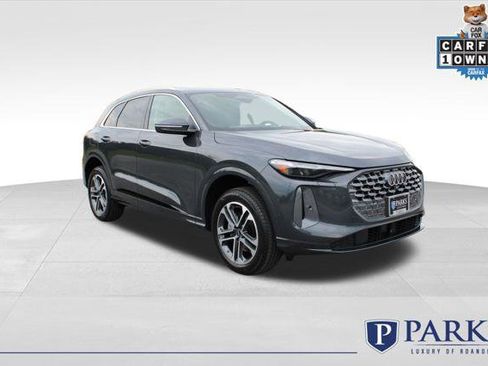 Certified 2025 Audi Q5 Premium Plus w/ Premium Plus AWD/4WD image 1