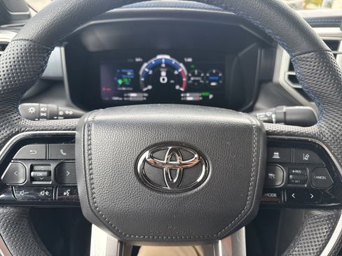 Used 2025 Toyota Tundra Platinum image 10
