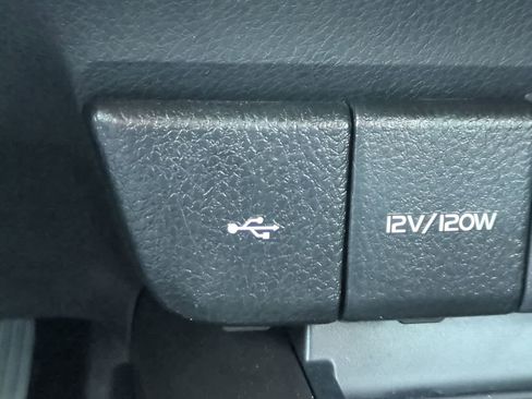 Certified 2023 Toyota Camry SE image 19