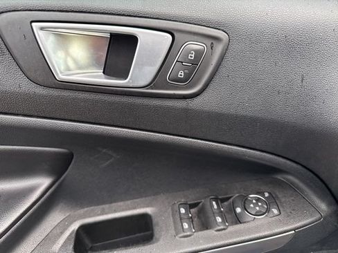 Used 2022 Ford EcoSport Titanium w/ Interior Protection Package AWD/4WD image 8