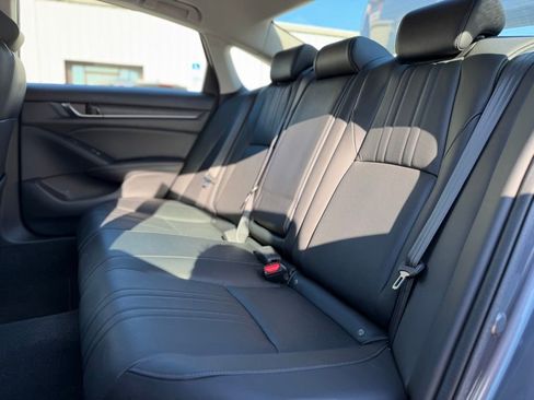 Used 2022 Honda Accord Touring image 21