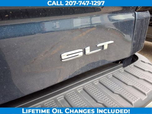 Used 2020 GMC Sierra 1500 SLT w/ SLT Convenience Package image 12