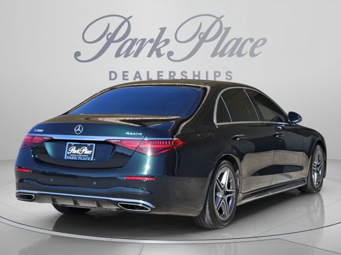 Used 2022 Mercedes-Benz S 580 4MATIC Sedan image 6