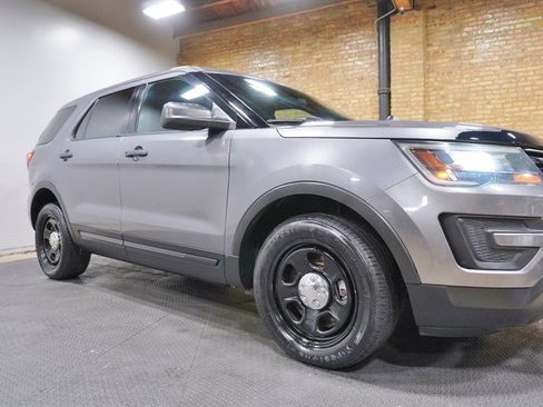 Used 2016 Ford Explorer 4WD Police Interceptor image 8