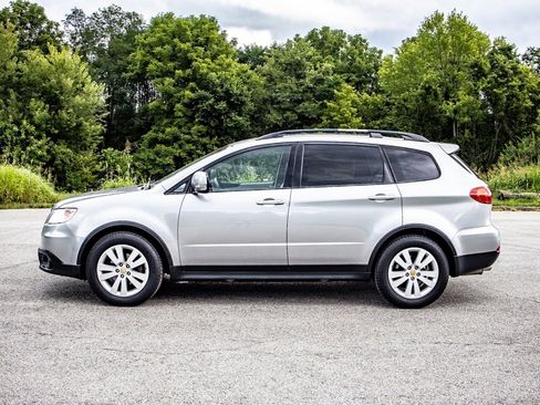 Used 2011 Subaru Tribeca Limited w/ PWR Moonroof & Navigation Pkg image 37