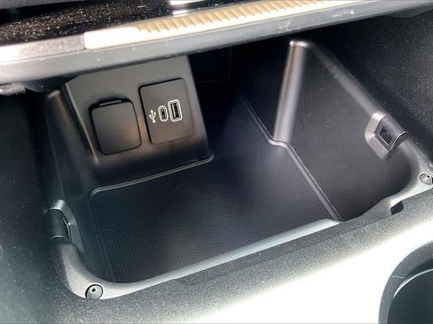 New 2025 Ford Explorer Active w/ Active Comfort Package image 18