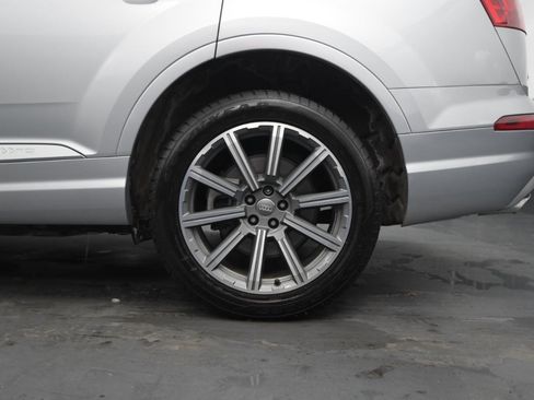 Used 2018 Audi Q7 3.0T Prestige image 15