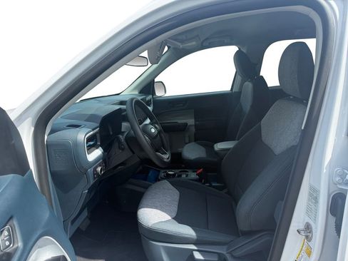 Used 2025 Ford Maverick XLT FWD image 9