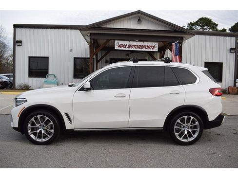 Used 2020 BMW X5 xDrive40i w/ Premium Package image 2