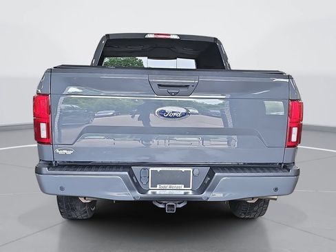 Used 2018 Ford F150 Lariat w/ Equipment Group 502A Luxury AWD/4WD image 5