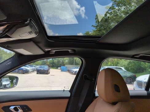 New 2026 BMW 330i Sedan w/ Premium Package RWD image 19