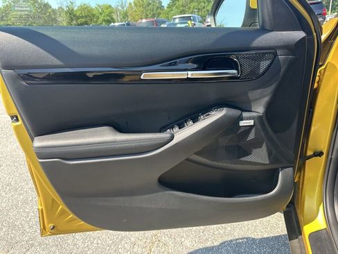 Used 2021 Kia Seltos SX w/ SX Sunroof Package image 26