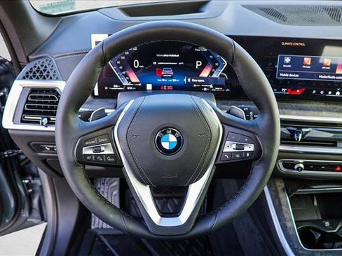 New 2026 BMW X5 xDrive40i w/ Climate Comfort Package image 13