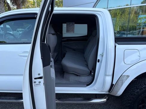 Used 2011 Toyota Tacoma PreRunner w/ TRD Sport Pkg RWD image 23