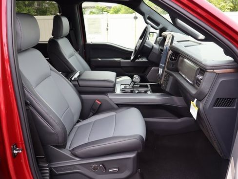 New 2025 Ford F150 Lightning Lariat w/ Max Trailer Tow Package image 39