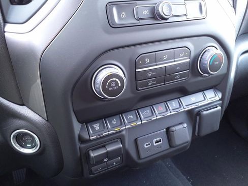 New 2025 Chevrolet Silverado 2500 Custom w/ Custom Value Package image 17