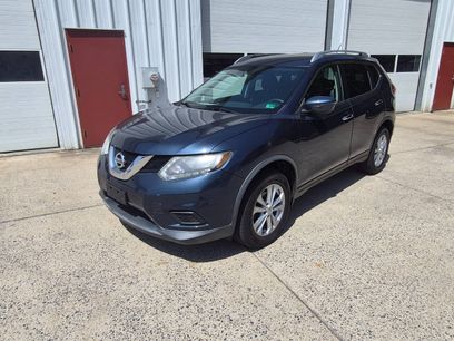 Used 2016 Nissan Rogue SV
