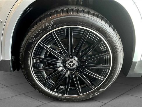 New 2025 Mercedes-Benz GLA 250 4MATIC image 11