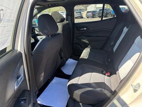 New 2026 Chevrolet Trax RS image 13