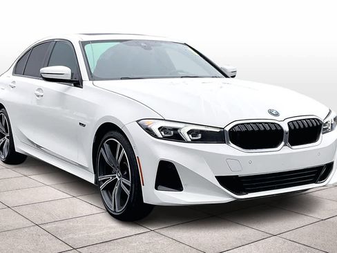 Used 2023 BMW 330e w/ Parking Assistance Package image 2