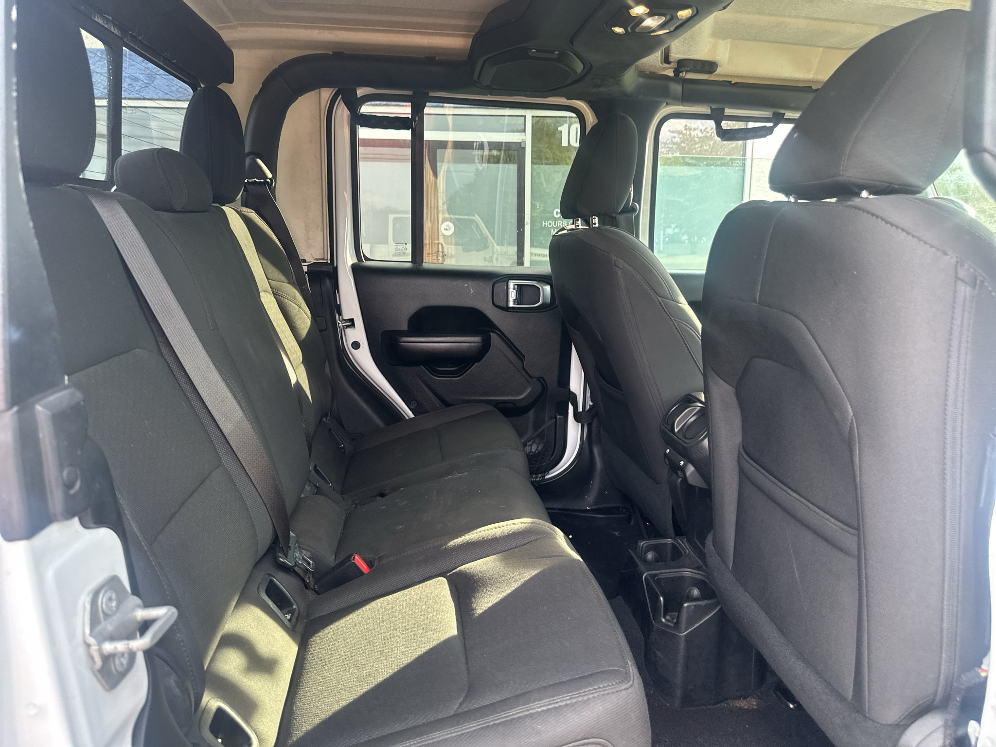 Used 2020 Jeep Gladiator Sport w/ Quick Order Package 24S AWD/4WD image 13