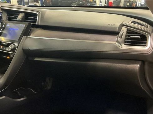 Used 2018 Honda Civic EX-T image 16