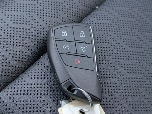 Certified 2025 Chevrolet Equinox RS image 18