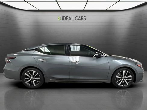 Used 2019 Nissan Maxima 3.5 SV w/ Floor Mat Group FWD image 6