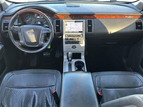 Used 2011 Ford Flex Limited w/ Rapid Spec Order Code image 16