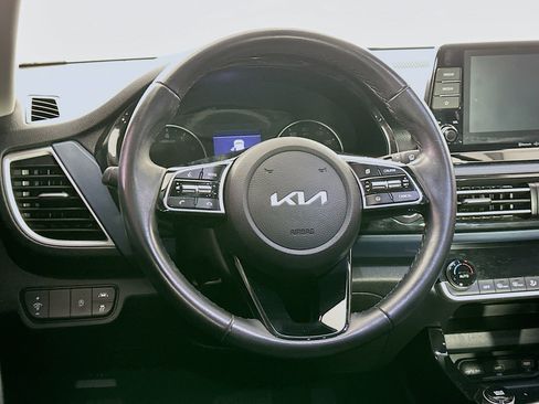Used 2023 Kia Seltos S FWD image 18