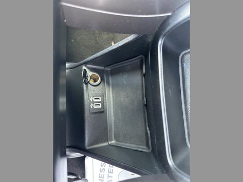 Used 2020 Ford Fusion SE FWD image 35