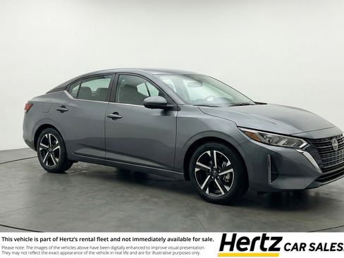 Used 2025 Nissan Sentra SV image 1