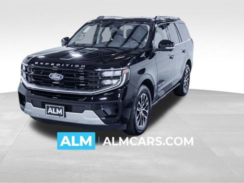Used 2025 Ford Expedition Platinum AWD/4WD image 1