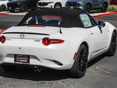 New 2026 MAZDA MX-5 Miata Club w/ Interior Package